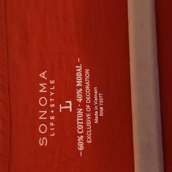 Top - Picture 2 of 2